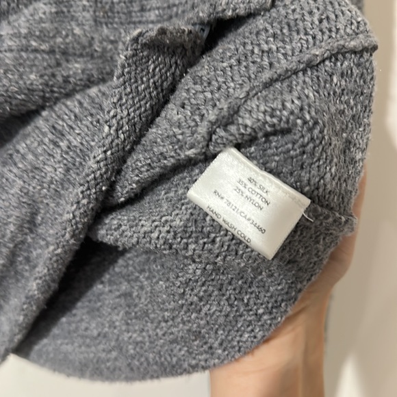 • Eileen Fisher • Women’s Zip Up Long Sleeve Sweater Gray PP / Fits like a Small - Picture 4 of 5